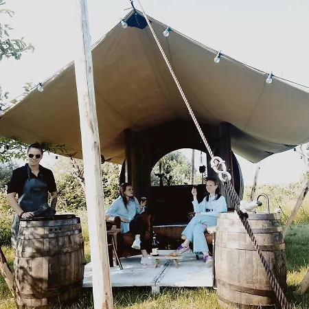 Campingplatz Tiny Wineyhouse No 1
