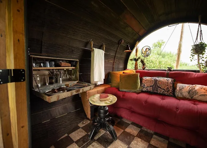 Tiny Wineyhouse No 1 Camping *